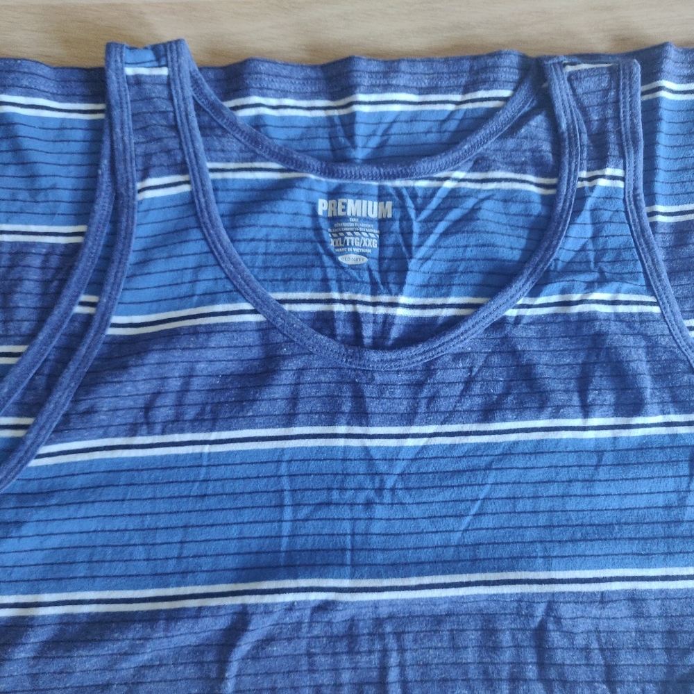 Premium Old Navy Tank XXL